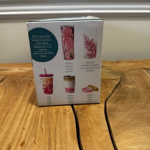 We R Memory Keeper Spin It 🎄🎁 - Picture 4 of 5